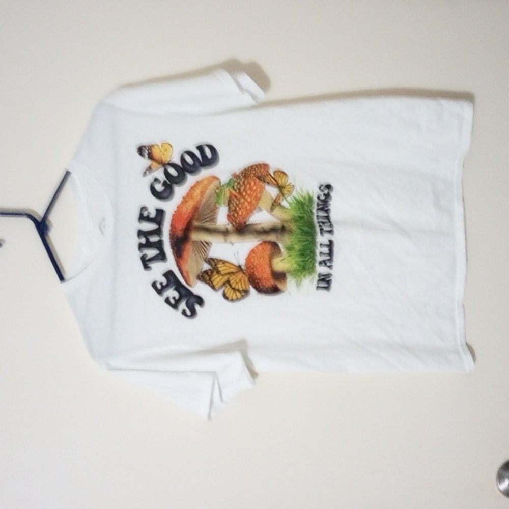 Odm women's t-shirt size medium see the good and all things White